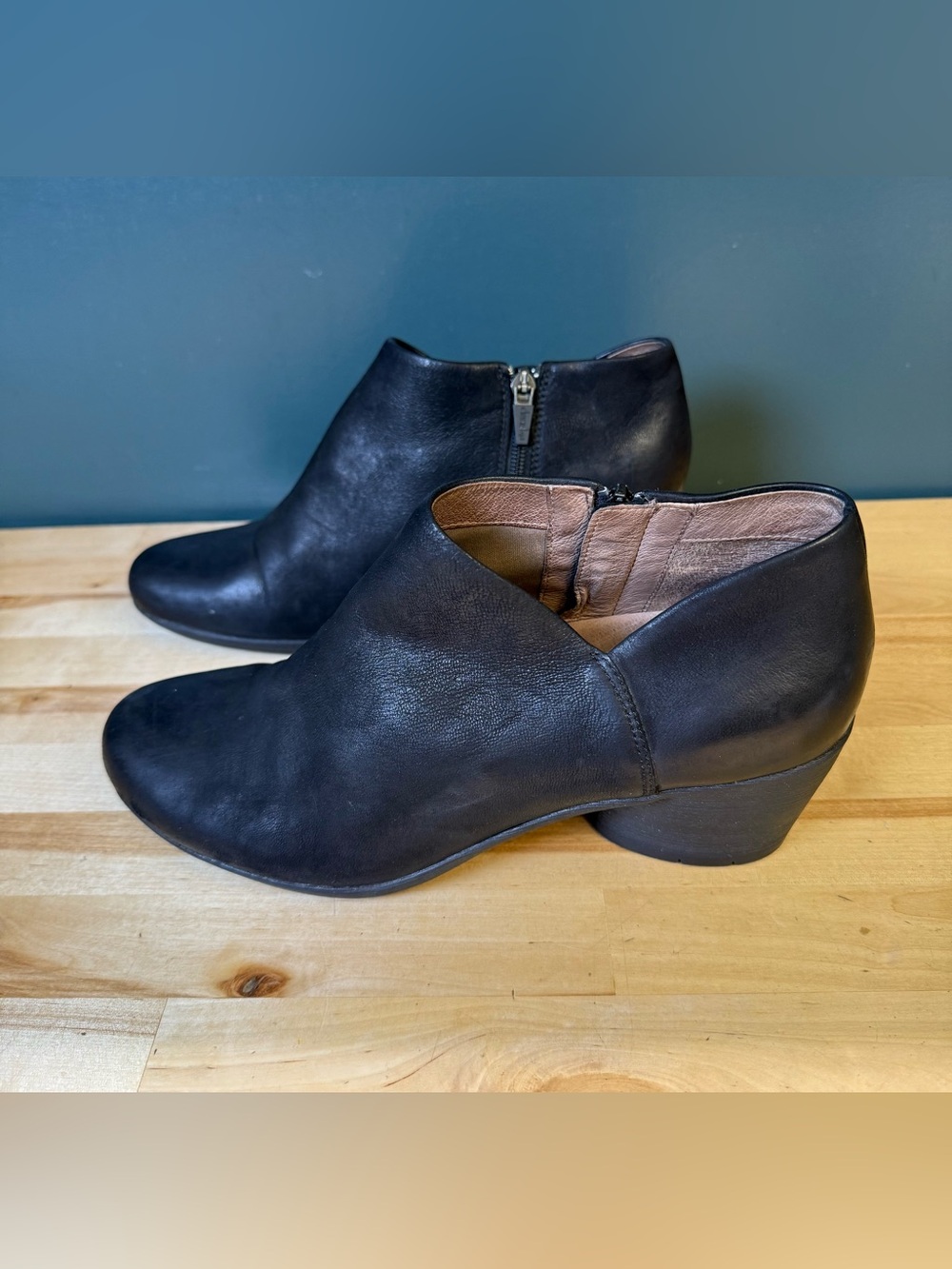 Dansko Black Leather Ankle Booties with Side Zip